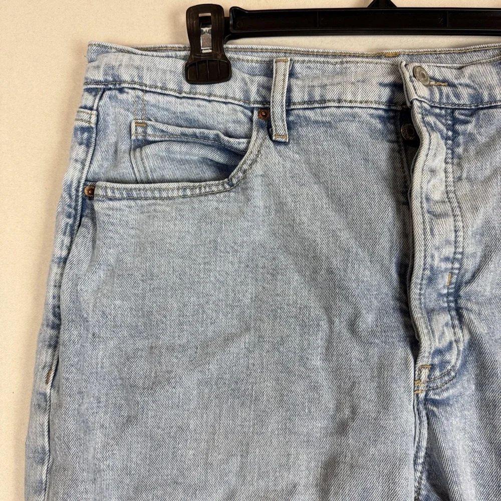 Old Navy Sky-Hi Straight Jeans Womens 16 Blue Light Wash High Rise Stretch Denim